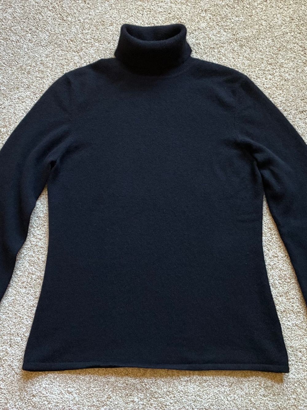 100% cashmere black turtleneck, size medium
